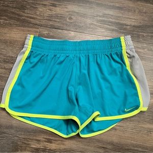 Nike Shorts Women’s Small Dri Fit Neon